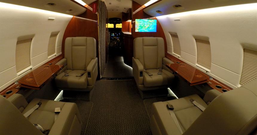 Challenger 604 Interior