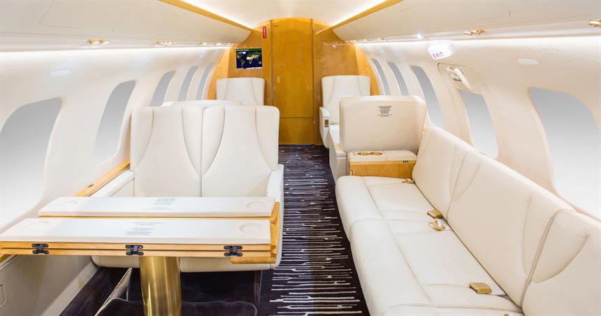Challenger 605 Interior