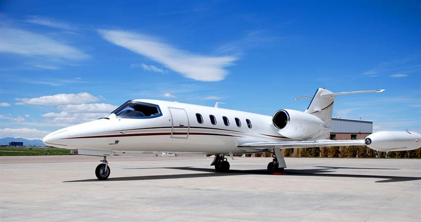 Learjet 35A Exterior