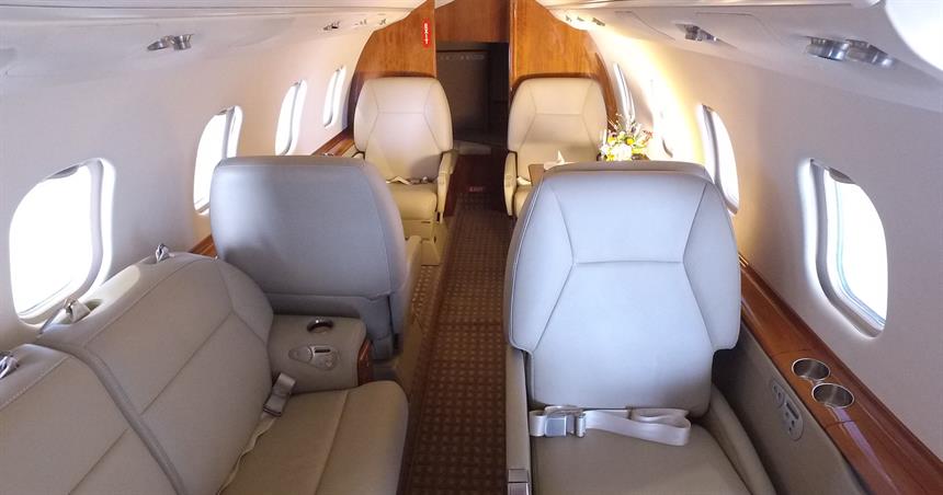 Learjet 60 Interior