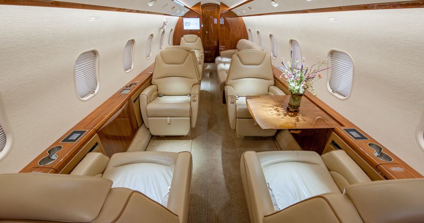 Challenger 300 Interior