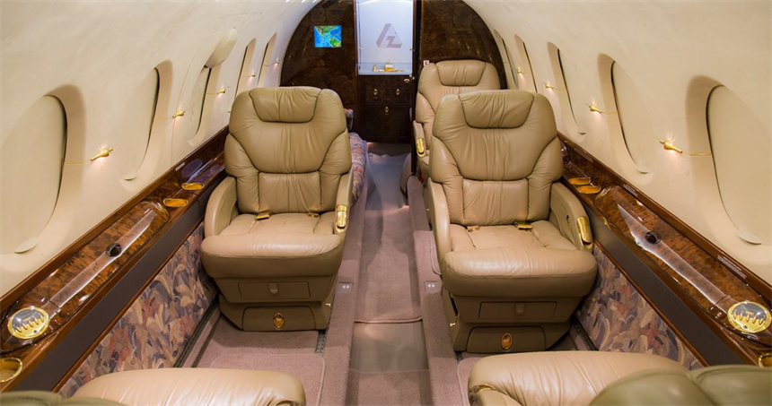Hawker 800XP Interior