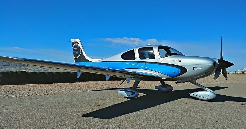 Cirrus SR22