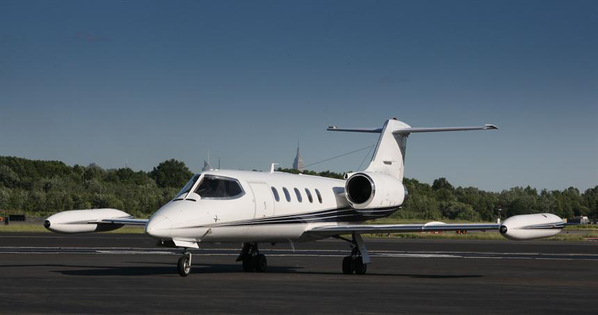 Learjet 35A Exterior