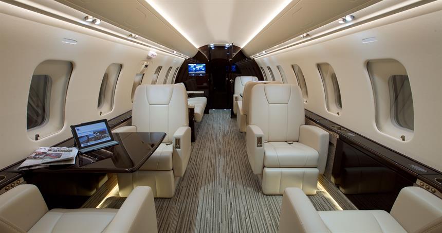 Challenger 605 Interior